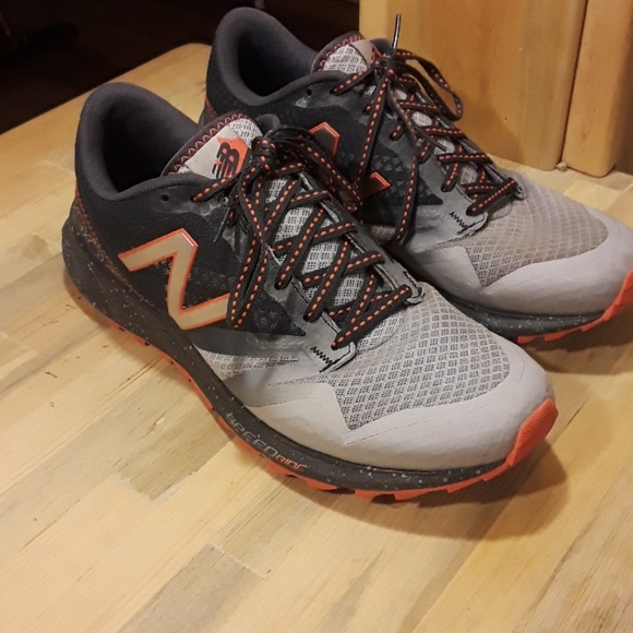 new balance all terrain 690